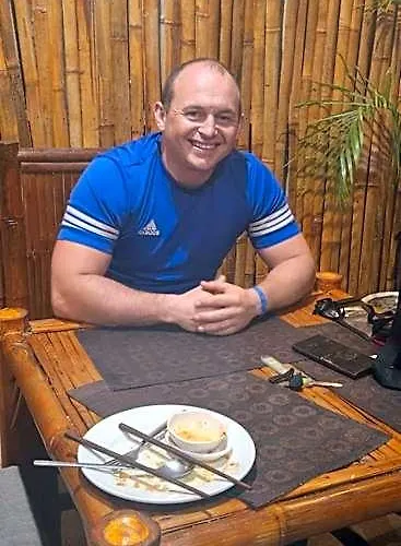 8thhotel Restobar Santa Fe (Cebu)